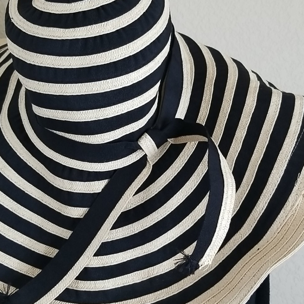 Summer hat - Picture 2 of 5